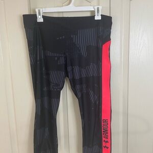 Under Armour Leggings with Black and Neon Pink Stripe
